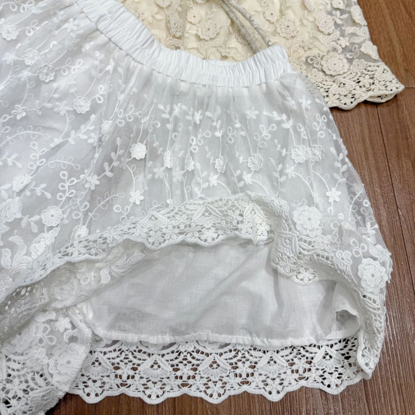 Lace shorts for women